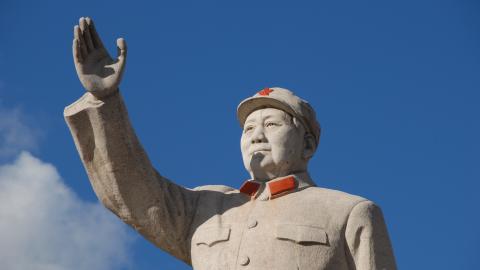 A statue of Mao Zedong in Lijiang, China. (Wikimedia Commons)