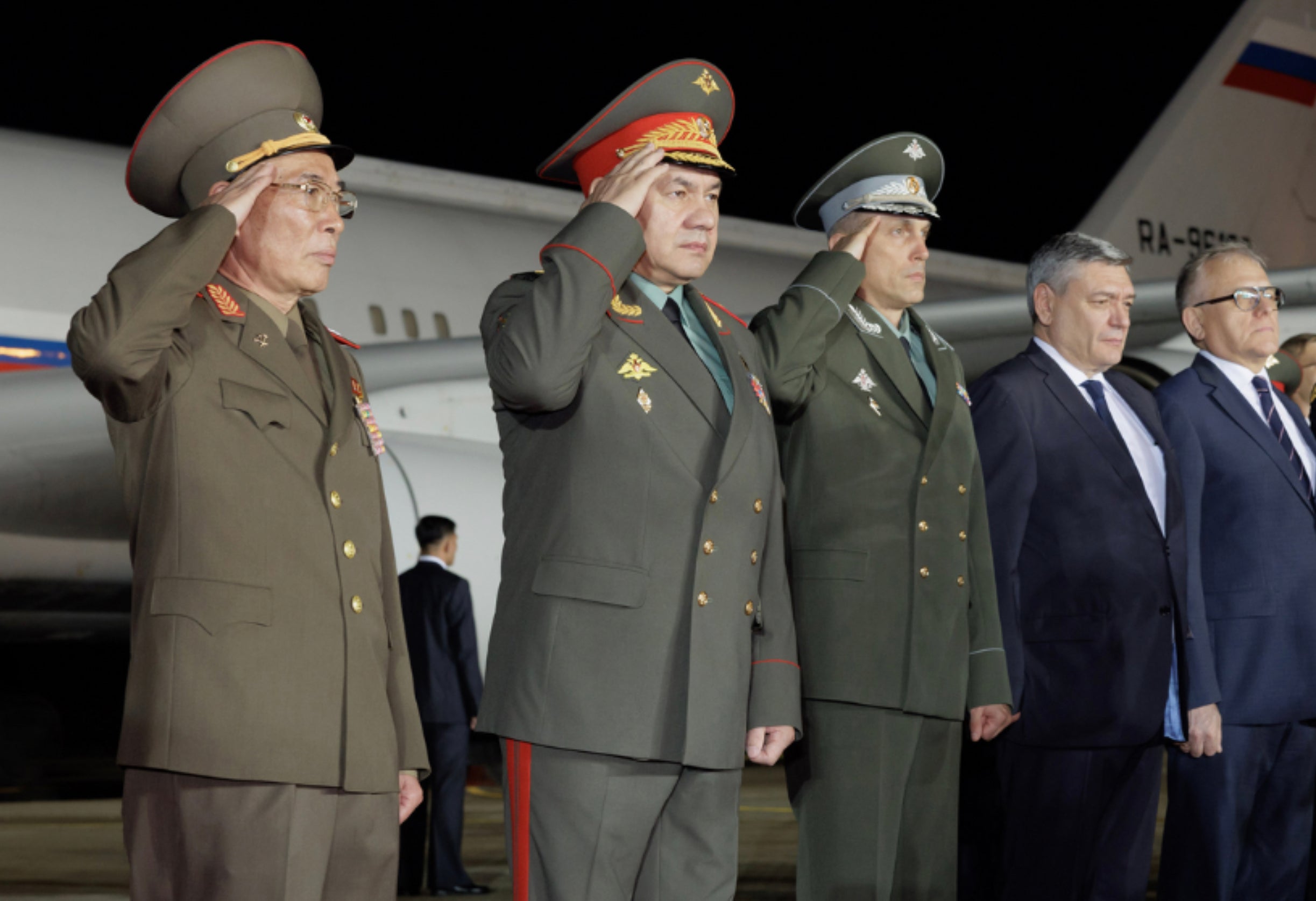 Генерал кндр