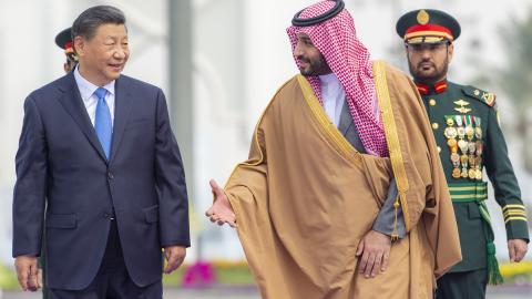Xi Jinping is welcomed by Crown Prince of Saudi Arabia Mohammed bin Salman Al Saud at the Palace of Yamamah in Riyadh, Saudi Arabia, on December 8, 2022. (Royal Court of Saudi Arabia/Anadolu Agency via Getty Images)
