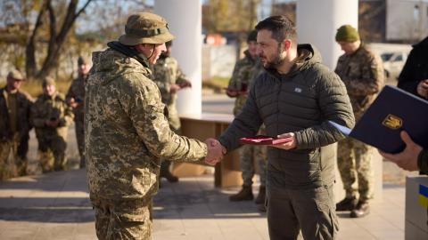 As part of a working trip to the de-occupied part of the Kherson region, President of Ukraine Volodymyr Zelenskyy presented state awards to the servicemen who distinguished themselves during the liberation of Kherson and the region.