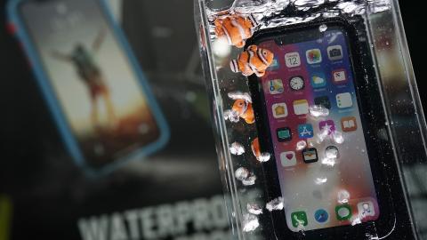 LAS VEGAS, NV - JANUARY 07: A Catalyst waterproof case for iPhone, with 33ft waterproof protection, is displayed during a press event for CES 2018 at the Mandalay Bay Convention Center on January 7, 2018 in Las Vegas, Nevada. CES, the world's largest annual consumer technology trade show, runs from January 9-12 and features about 3,900 exhibitors showing off their latest products and services to more than 170,000 attendees. (Photo by Alex Wong/Getty Images)