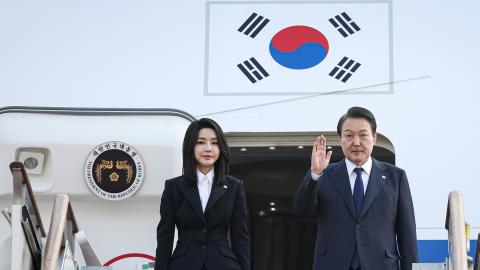 President Yoon Suk Yeol and First Lady Kim Keon Hee bid farewell before departing for Cambodia on November 11.