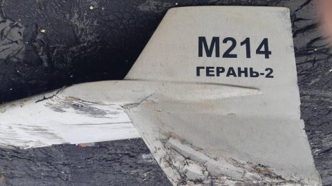#Ukraine: In the first credible sighting of Iranian drones in use by Russian forces, here we see the remains of a HESA Shahed-136 loitering munition (or a design based on it), which is made in Iran. From the appearance, it seems it likely detonated. 