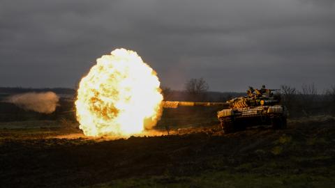 DONETSK OBLAST, UKRAINE - MARCH 29: (EDITORS NOTE: The tank number has been blurred) A Ukrainian tank performs during firing practice amid Russia-Ukraine war on the frontline of Donetsk Oblast, Ukraine on March 29, 2023. (Photo by Muhammed Enes Yildirim/Anadolu Agency via Getty Images)