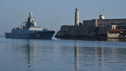 The Russian Federation Navy Admiral Gorshkov frigate arrives to Havana's port on June 24, 2019. - A Russian naval detachment, led by the frigate Admiral Gorshkov, arrived in Havana on Monday in times of high tension between the island and the United States. (Photo by ADALBERTO ROQUE / AFP) (Photo credit should read ADALBERTO ROQUE/AFP via Getty Images)