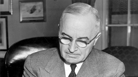 President Harry S. Truman at his desk at the White House signing a proclamation declaring a national emergency on December 16, 1950. (Morning Calm Weekly Newspaper via flickr)