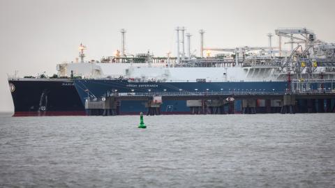 The LNG tanker Maria Energy is moored alongside the Floating Storage and Regasification Unit vessel Hoegh Esperanza at the Uniper LNG terminal at the Jade estuary in Wilhelmshaven, Germany, on January 4, 2023. (Focke Strangmann via Getty Images)
