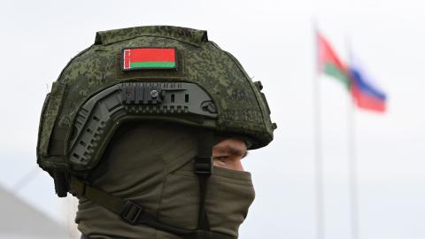 A Belarusian soldier takes part in the Zapad-2025 joint Russian-Belarusian military drills at a training ground near the town of Borisov, Belarus, on September 15, 2025. (Getty Images)