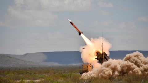 A MIM-104 Patriot Surface-to-Air Missile System fires as part of a bilateral live-fire exercise with military members from the Royal Netherlands Ground-based Air Defense Command at McGregor Range in New Mexico on May 11, 2024. (US Army)
