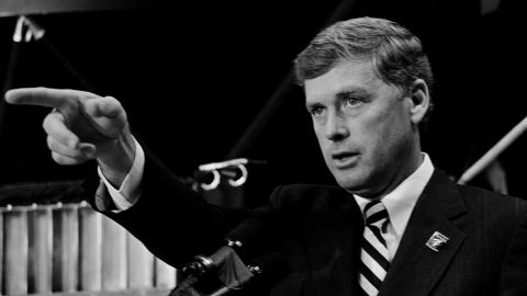 Caption Vice-President Dan Quayle speaks to reporters during a press conference at NASA Jet Propulsion Laboratory on August 25, 1989, in Pasadena, California. (Getty Images) Share to Twitter