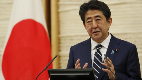Former Japanese Prime Minister Shinzo Abe speaks at a news conference on May 25, 2020, in Tokyo, Japan. (Getty Images)