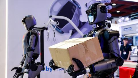 robots