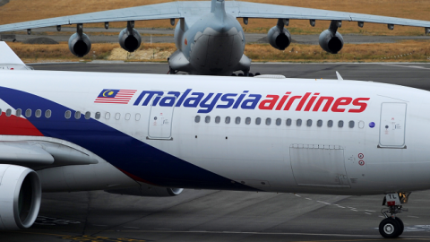 A Malaysia Airlines plane, Perth International Airport, March 25, 2014 (Greg Wood - Pool/Getty Images)