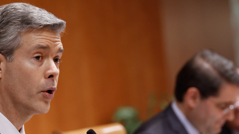 FCC Commissioner Robert McDowell delivers remarks before the commission voted to adopted controversial Net neutrality rules December 21, 2010 in Washington, DC. (Chip Somodevilla/Getty Images)