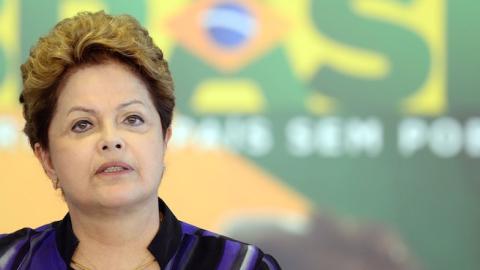 Brazilian President Dilma Rousseff speaks at Planalto Palace on December 2, 2013. (EVARISTO SA/AFP/Getty Images)