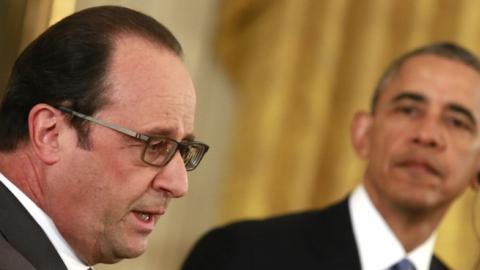 US President Barack Obama (R) and French President Francois Hollande hold a joint news conference at the White House in Washington, DC on November 24, 2015. (YURI GRIPAS/AFP/Getty Images)