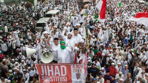  Protesters march to the Merdeka Palace on November 4, 2016 in Jakarta, Indonesia. (Oscar Siagian/Getty Images)