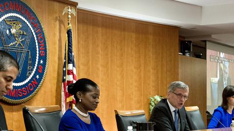 Meeting of FCC commissioners on May 15, 2014 (KAREN BLEIER/AFP/Getty Images)