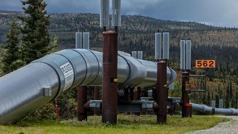 Trans-Alaska Pipeline moves crude oil from Prudhoe Bay to the ice free port of Valdez, Alaska (Joe Sohm/Visions of America/UIG via Getty Images)
