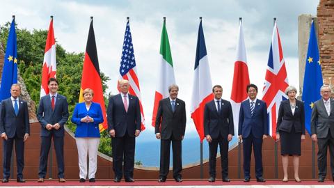 Group photo of G7 leaders at the 43rd G7 summit, Sicily, May 26, 2017 (Italian G7 Presidency 2017)