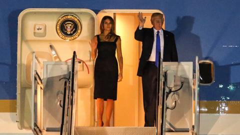 President Donald Trump and First Lady Melania Trump arrive at Naval Air Station Sigonella, Italy, to attend the G7 summit, May 25, 2017 (U.S. Marine Corps)