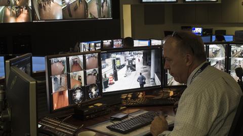 Washington Metropolitan Area Transit Authority's Secure Operation Control Center, February 4, 2016 (Nikki Kahn/The Washington Post via Getty Images)