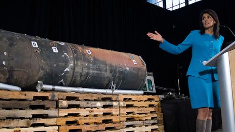 U.S. Ambassador to the United Nations Nikki Haley unveils previously classified information intending to prove Iran violated UNSCR 2231 by providing the Houthi rebels in Yemen with arms, December 14, 2017 (JIM WATSON/AFP/Getty Images)