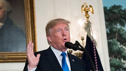 U.S. President Donald Trump makes a statement on the administration's strategy for dealing with Iran, in the Diplomatic Reception Room in the White House, October 13, 2017 in Washington, DC. (Photo by Drew Angerer/Getty Images)