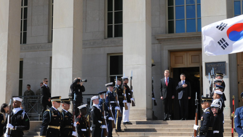 US Acting Defense Secretary Patrick Shanahan and South Korean Defense Minister Jeong Kyeong-doo attend a welcome ceremony at the Pentagon on April 1, 2019 in Washington, DC. (Getty Images)