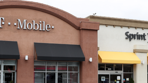 A T-Mobile and Sprint store sit side-by-side in a strip mall on April 30, 2018 in El Cerrito, California. (Justin Sullivan/Getty Images)