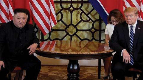 U.S. President Donald Trump (R) and North Korean leader Kim Jong-un (L) during their second summit meeting at the Sofitel Legend Metropole hotel on February 28, 2019 in Hanoi, Vietnam. 