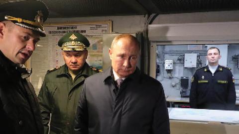 Russia's President Vladimir Putin visits the Russian Navy corvette Gremyashchy at the Yantar Shipyard in the city of Kaliningrad