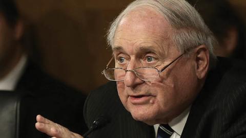Sen. Carl Levin (D-MI) questions a witness during a hearing of the Permanent Subcommittee on Investigations of the Senate Homeland Security and Governmental Affairs Committee November 20, 2014 in Washington, DC (Photo by Win McNamee/Getty Images)