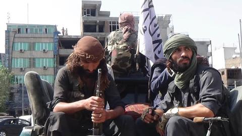 Taliban members patrol the streets of Jalalabad city, Afghanistan on August 17, 2021, as the Taliban takes control of Afghanistan after President Ashraf Ghani fled the country (Photo by Stringer/Anadolu Agency via Getty Images)