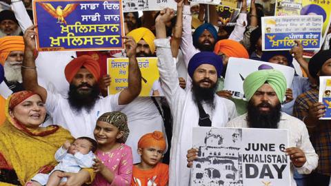 Members of various hardline Sikh organisations raised pro-Khalistan slogans during the 37th anniversary observances of Operation Blue Star at Golden Temple, on June 6, 2021 in Amritsar, India (Photo by Sameer Sehgal/Hindustan Times via Getty Images)