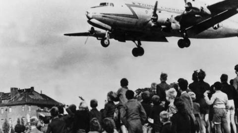 American and British transportation planes supplied food to Berlin's Western sector, which was isolated by the Soviet's blockade (Photo by Keystone-France/Gamma-Keystone via Getty Images)