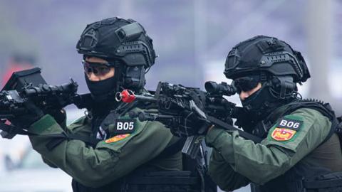 Taiwan Airborne Service Corps conducts an anti-terror drill in Taipei, Taiwan on October 10, 2020. (Photo by Annabelle Chih/NurPhoto via Getty Images)