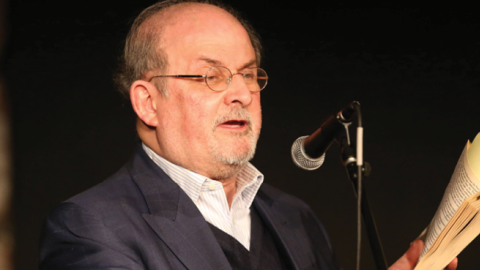 Salman Rushdie does a reading in New York City on April 15, 2016. (Al Pereira/Getty Images)