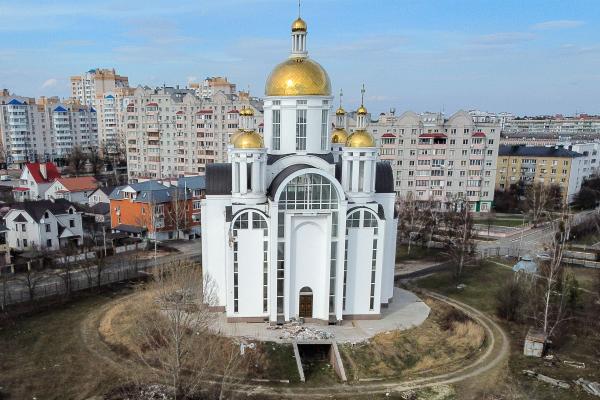 An aerial view shows the St Andrew church in Bucha, on April 7, 2022, amid Russia's military invasion launched on Ukraine. - The UN humanitarian chief said on April 7 during a visit to the town of Bucha outside the Ukrainian capital Kyiv, which included a stop at the site of a mass grave that Ukrainians had dug near a church, that investigators would probe civilian deaths uncovered after Russian troops withdrew. (Photo by RONALDO SCHEMIDT / AFP) (Photo by RONALDO SCHEMIDT/AFP via Getty Images)