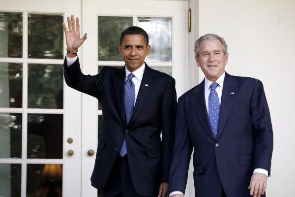 WASHINGTON - NOVEMBER 10: (AFP OUT) U.S. President George W. Bush (R) walks on the colonnade with U.S. President-elect Barack Obama at the White House November 10, 2008 in Washington, DC. This is the first visit for Barack Obama to the White House before he is sworn into office as President of the United States. First lady Laura Bush took soon to be first lady Michelle Obama on a tour of the White House as the President and Mr. Obama walked along the colonnade to the Oval Office where they will have a meeti