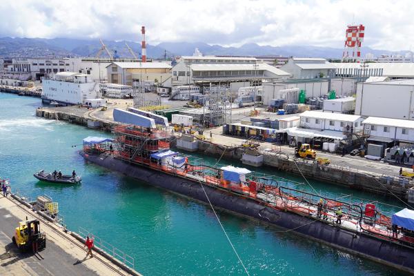 Fast-attack submarine USS North Carolina (SSN 777) enters Dry Dock 1 at Pearl Harbor Naval Shipyard and Intermediate Maintenance Facility, Hawaii, on September 4, 2024. (US Navy photo by Justice Vannatta)