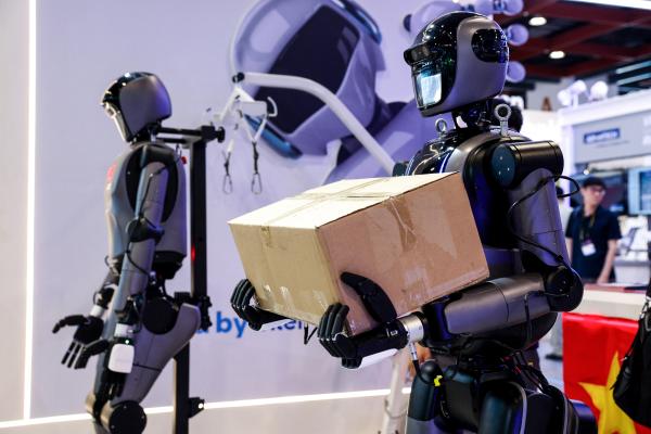 robots