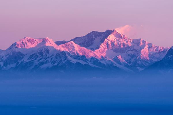 Kangchenjunga at sunrise (Picture credit: Alexander W Helin)