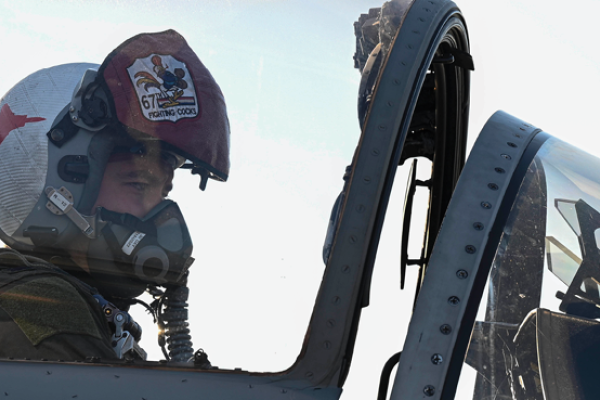 US Air Force Capt. Ross Kohler closes the canopy of an F-15 before take-off during Exercise Pitch Black 2022 at Royal Australian Air Force Base Darwin, Australia, on August 24, 2022. (US Air Force photo by Staff Sgt. Savannah L. Waters)