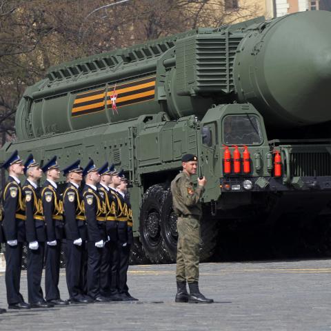 russia putin nuclear missile ballistic cruise deterrence 