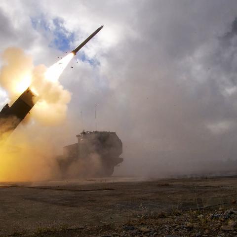 HIMARS air defense ukraine artillery aid military defense russia