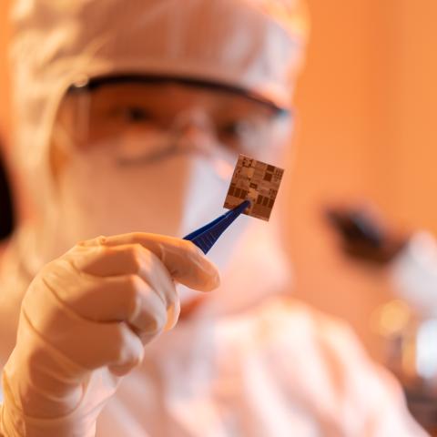semiconductor 