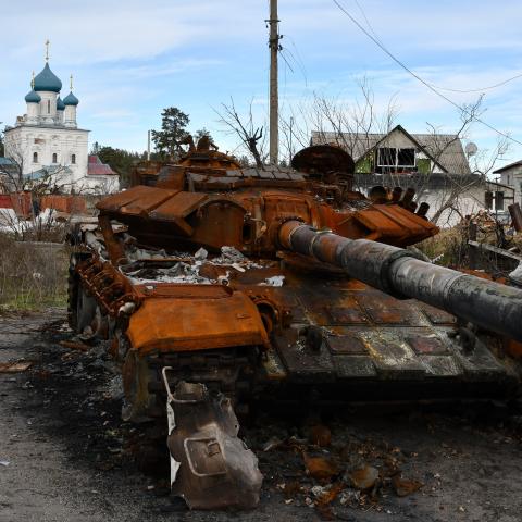 Preparing for the Final Collapse of the Soviet Union and the Dissolution of the Russian Federation