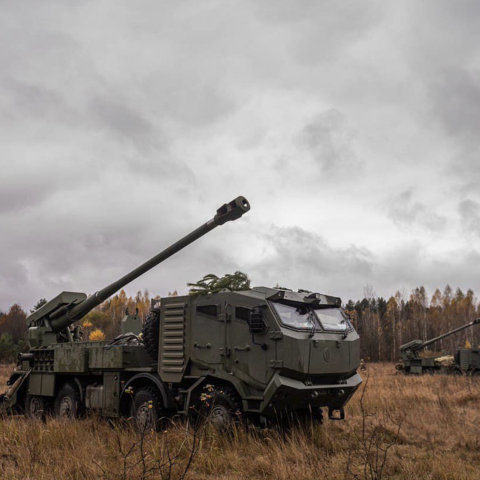 A self-propelled howitzer in Ukraine in November 2023. (Ukrainian Ministry of Defense, via X)