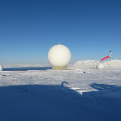 Radar domes in Svalbard, Norway. (Bernt Rostad via Flickr) 